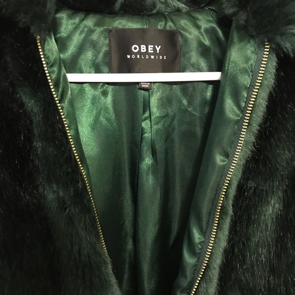 Obey faux fur green jacket size small NWOT - Picture 5 of 5
